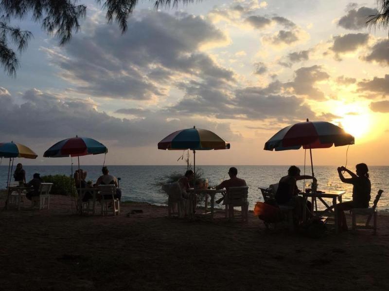Micky Monkey Beach At Maikhao Beach Ξενοδοχείο Παραλία Μάι Κάο Εξωτερικό φωτογραφία